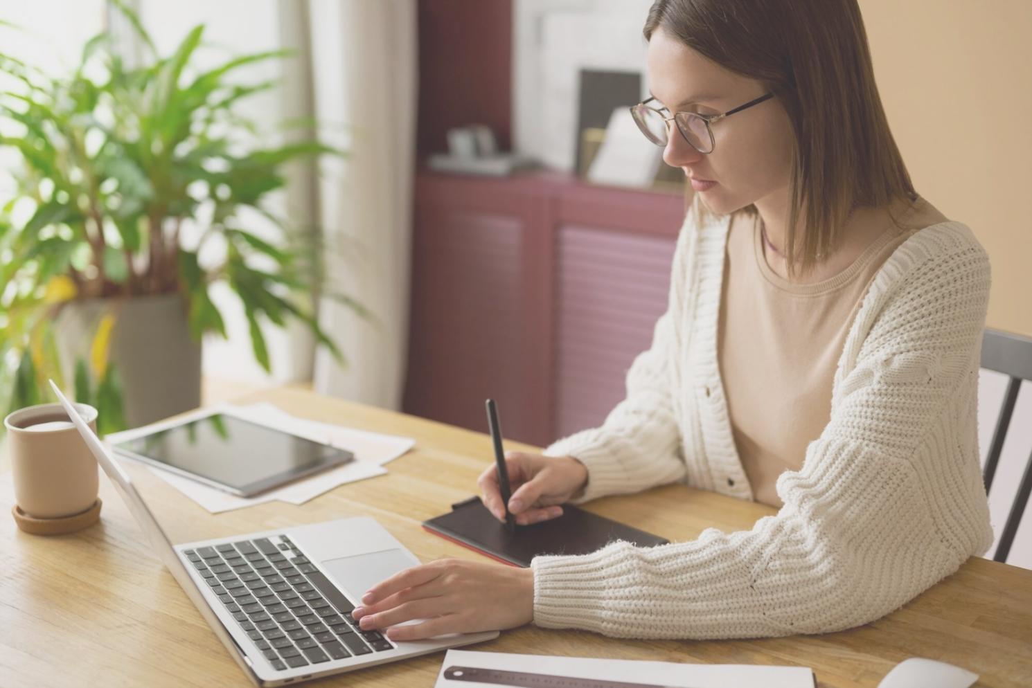 Modern financial dashboard showing budget tracking and expense analytics